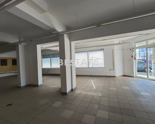 Lokal usługowo-handlowy w centrum Obornik Śl.