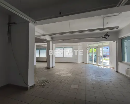 Lokal usługowo-handlowy w centrum Obornik Śl.
