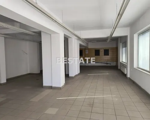 Lokal usługowo-handlowy w centrum Obornik Śl.
