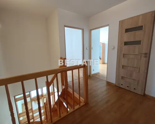 Dwupoziomowe, duże mieszkanie w Obornikach Śl.