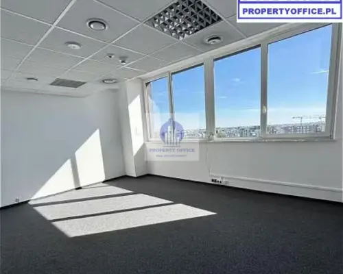 Włochy: lokal biurowy 17,60m2 do wynajęcia