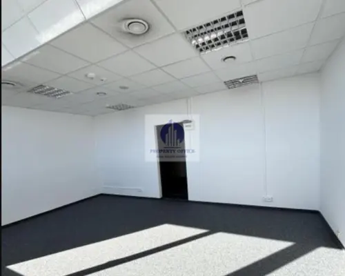 Włochy: lokal biurowy 17,60m2 do wynajęcia