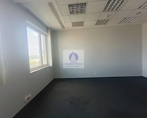 Mokotów: lokal biurowy 31,59 m2 do wynajęcia