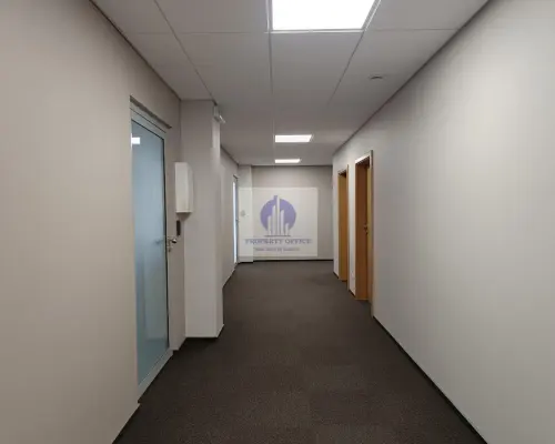 Warszawa Włochy: lokal biurowy 77,84 m2 do wynajęcia