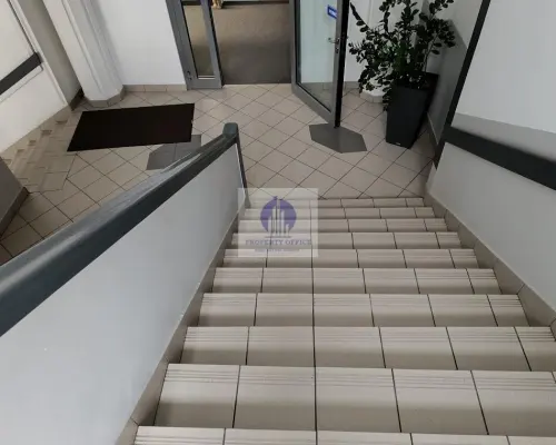 Śródmieście: lokal biurowy 64 m2 do wynajęcia