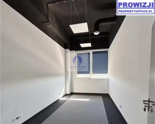 Włochy: lokal biurowy 18,70m2 do wynajęcia
