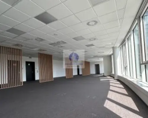 Mokotów: lokal biurowy 1741 m2 do wynajęcia