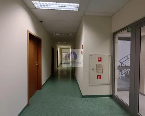 Mokotów: lokal biurowy 19,89 m2 do wynajęcia