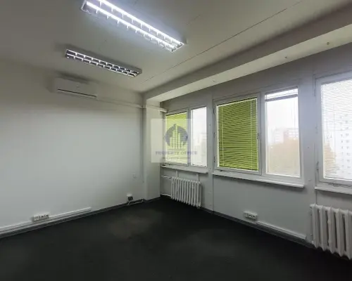 Praga Południe:lokal biurowy 21,60m2 do wynajęcia