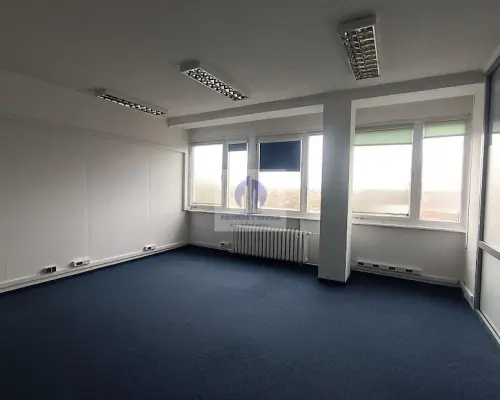 Praga Południe: lokal biurowy 59,40 m2 do wynajęcia