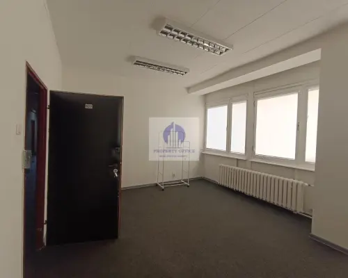 Praga Południe: lokal biurowy 21,50m2 do wynajęcia