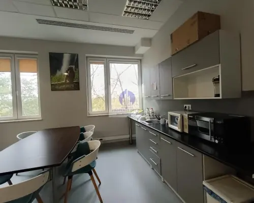 Mokotów: lokal biurowy 166,61 m2 do wynajęcia