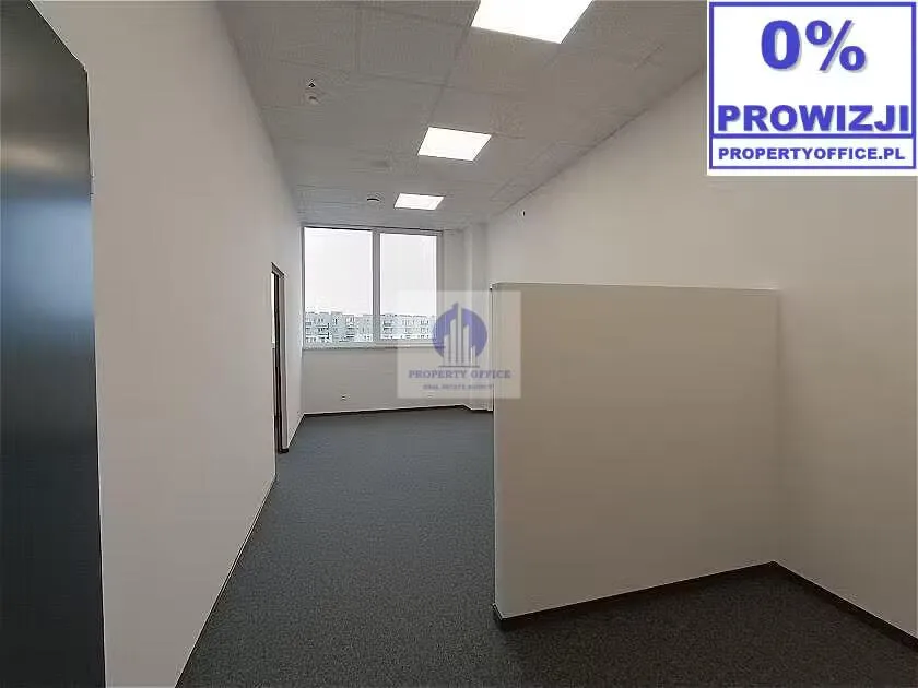 Włochy: lokal biurowy 61,60m2 do wynajęcia