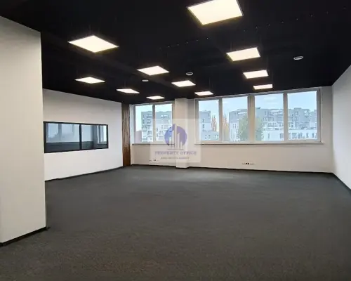 Włochy: lokal biurowy 261,80 m2 do wynajęcia