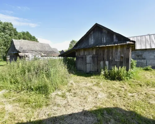 Siedlisko z dużą działką 5986 m² Czyże