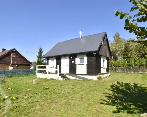 Dom po remoncie + 4300 m² działki – Mikulicze