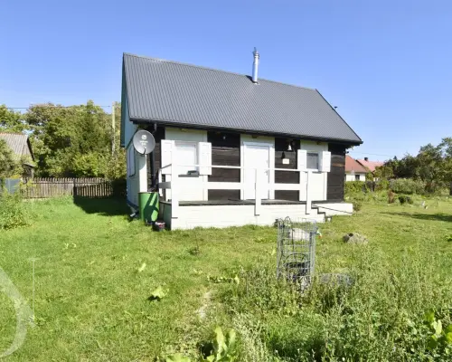 Dom po remoncie + 4300 m² działki – Mikulicze