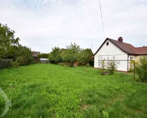 Dom z działką 672 m² i gospodarczym NIŻSZA CENA!