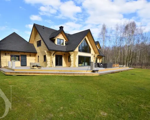 Dom z bala 260m² na działce 2284m² |Stary Dwór