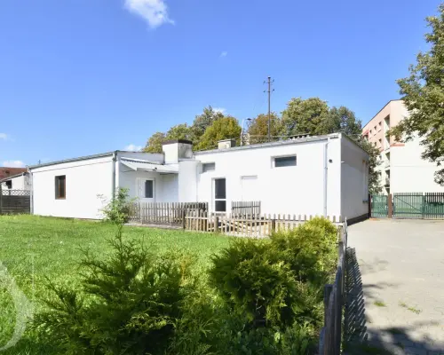 Lokal usługowy 220 m² + magazyn 40 m² Hajnówka