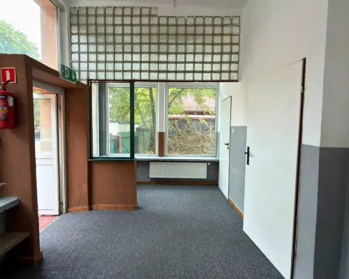 Lokal usługowy 220 m² + magazyn 40 m² Hajnówka