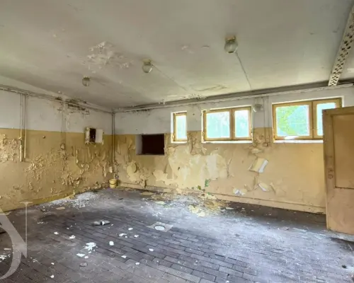 Działka 706 m² z budynkiem 69 m² 3 km od Puszczy