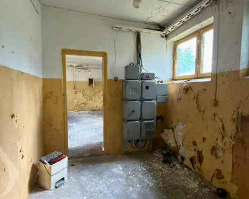 Działka 706 m² z budynkiem 69 m² 3 km od Puszczy