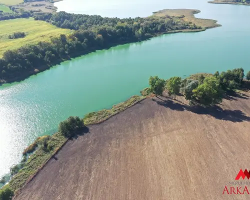 DZIAŁKA NAD JEZIOREM – 3540 m² – CHOCEŃ