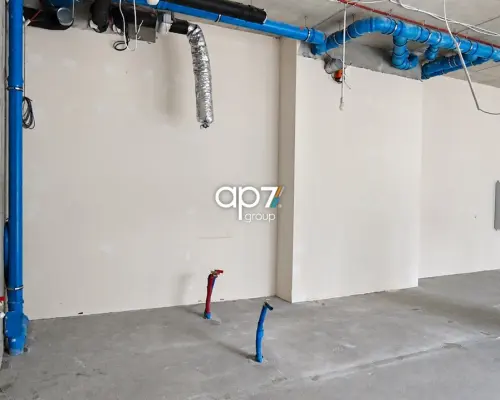 Lokal usługowy 79 m² na wynajem | Kraków, Aleja Pokoju | Stan deweloperski - do własnej aranżacji     Nowoczesna przestrzeń d