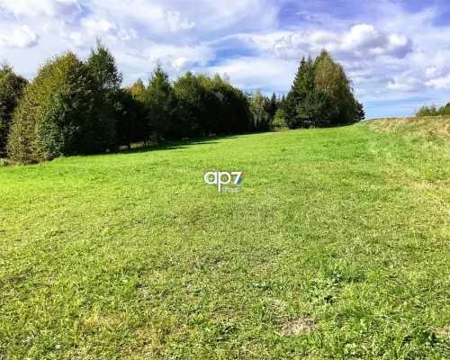 Widokowa działka w kameralnym otoczeniu zieleni