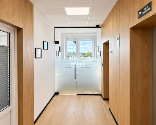 Nowoczesne biuro po remoncie - ok. 17 m² | Kuchnia i łazienki | Strefa zamknięta    Do wynajęcia    nowoczesne, świeżo wyremo