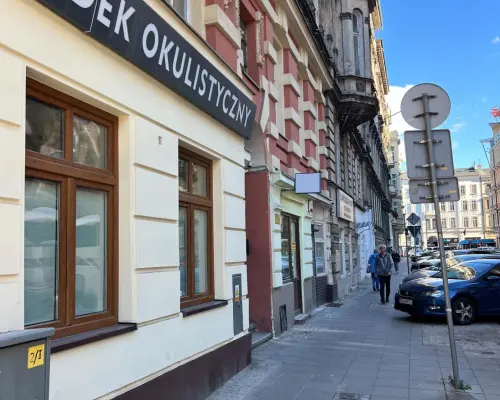Sprzedam lokal z witryną, przy Dworcu PKP