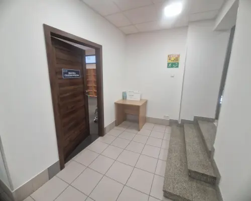 Lokal 78m2 z witryną, Wrocław Stare Miasto