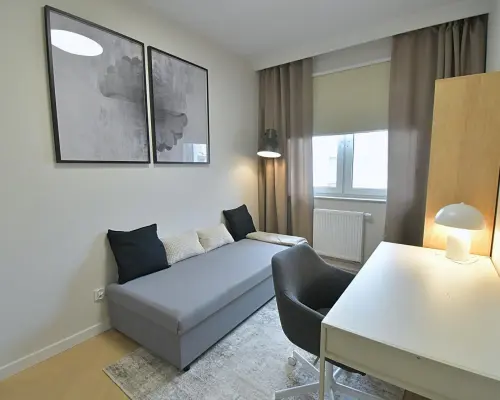 DO WYNAJĘCIA 3 pokoje balkon, klima PIERWSZY NAJEM