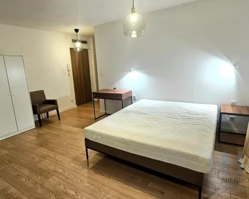 ciche studio przy Kalwaryjskiej, Podgórze, okolica ronda Matecznego