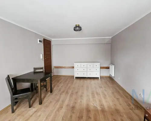 Dużu pokój do wynajęcia ul. Skrajna - wspólna kuchnia i łazienka