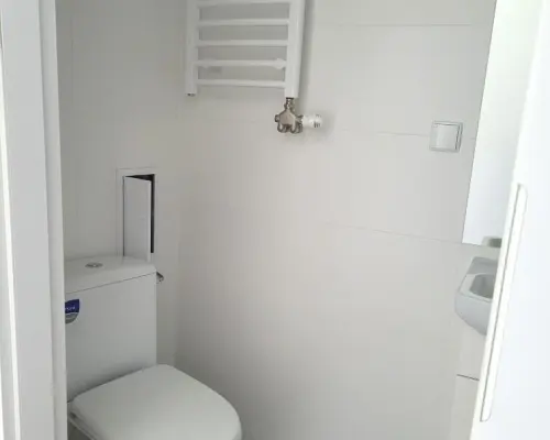 Do wynajęcia mieszkanie o powierzchni 32m2 zlokalizowane na II piętrze zadbanej kamienicy przy ul. Brzozowej na Kazimierzu.Weśc