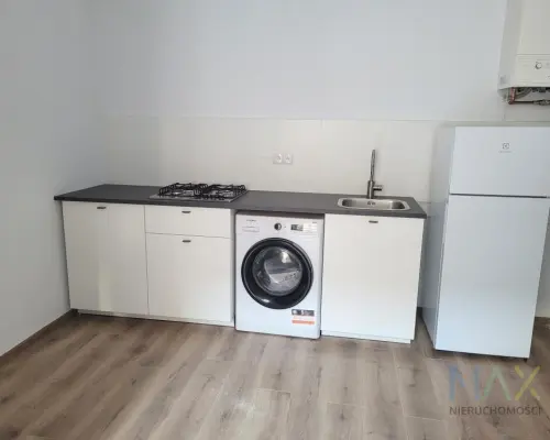 Do wynajęcia mieszkanie o powierzchni 32m2 zlokalizowane na II piętrze zadbanej kamienicy przy ul. Brzozowej na Kazimierzu.Weśc