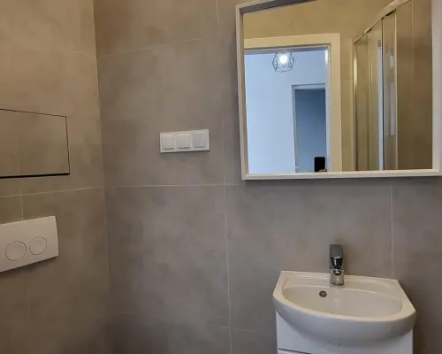 Niedawno wyremontowane mieszkanie bezczynszowe w centrum Kazimierza