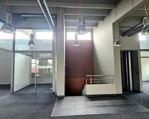 budynek bez wody o przeznaczeniu magazynowym, Prądnik Biały