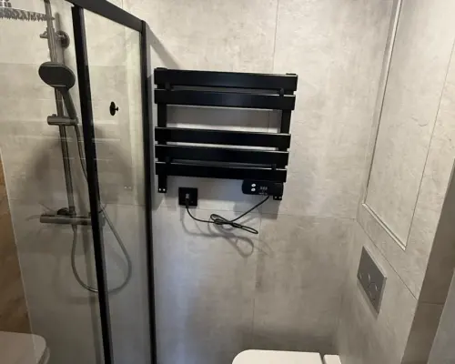WOMBAT NIERUCHOMOŚCI   prezentuje na sprzedaż mieszkanie w  Strzegomiu przy ul. Brzegowej     25 m² | PO KAPITALNYM REMO