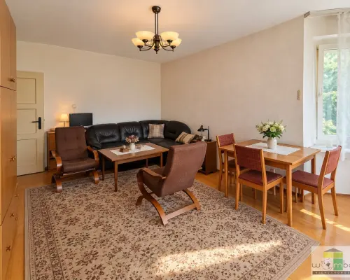 WOMBAT NIERUCHOMOŚCI    prezentuje na sprzedaż przestronne, jasne,  3-pokojowe mieszkanie o powierzchni 78 m², z całkowicie roz