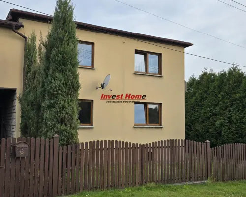Dom w spokojnej dzielnicy Rydułtów.