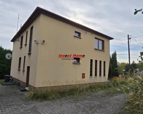 Dom w spokojnej dzielnicy Rydułtów.